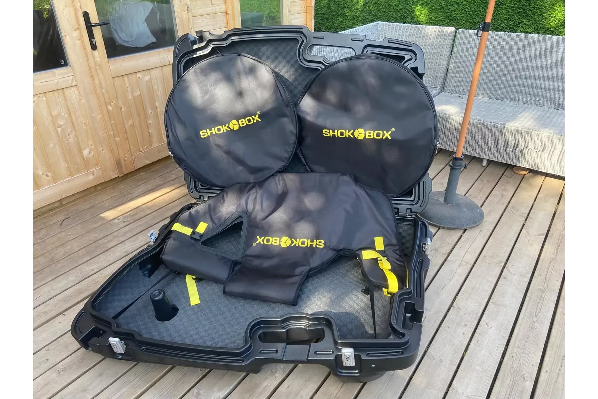 Housse Premium — Housses de roues incluses